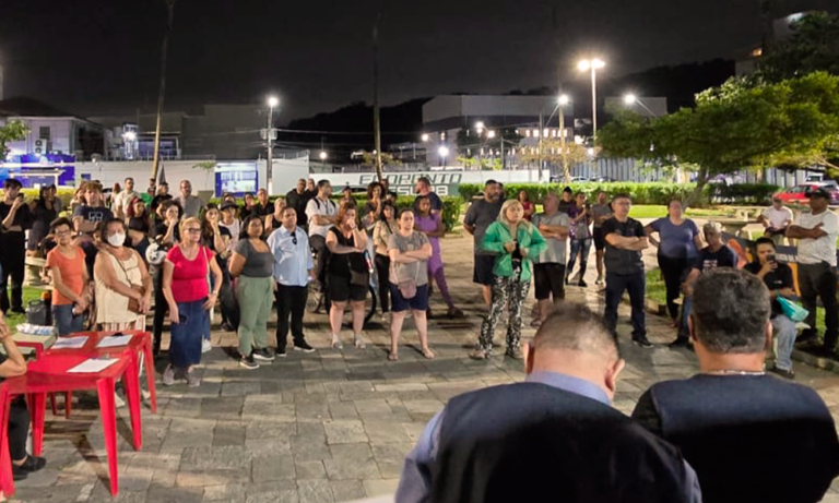 greve-suspensa-abr261